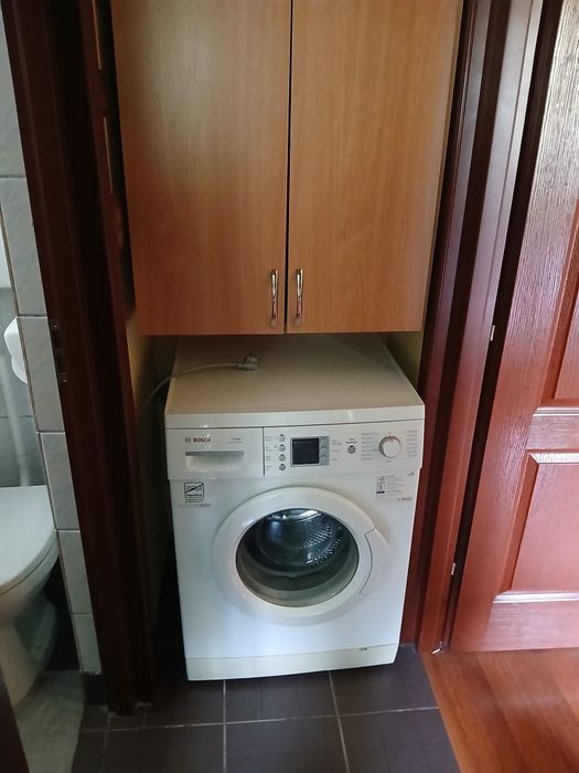 Persoana fizica închiriez apartament 2 camere deva