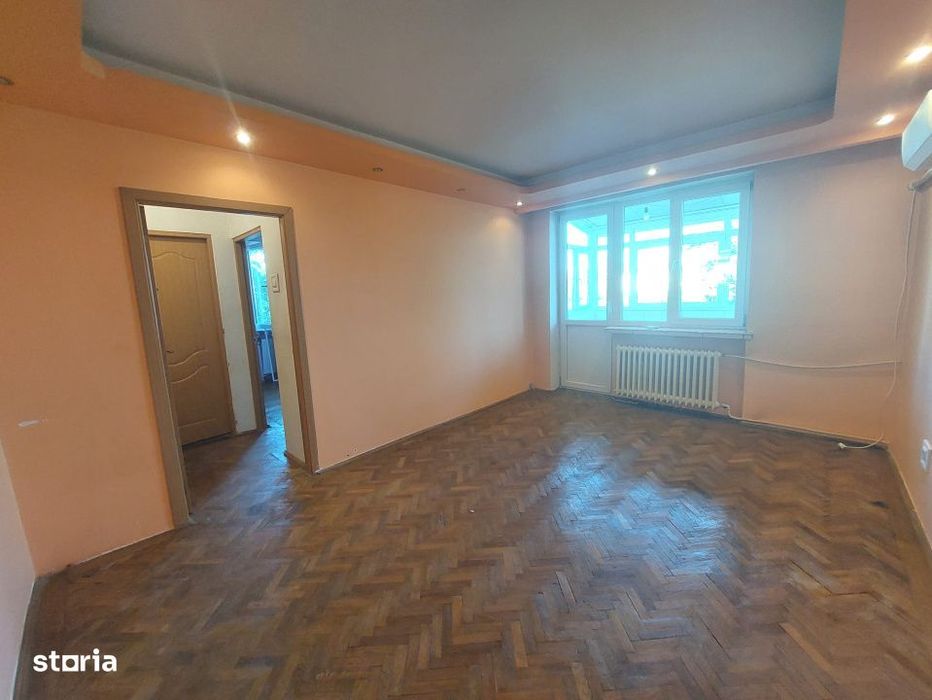 Apartament 3 camere de vanzare – Semidecomandat, Cl. Severinului