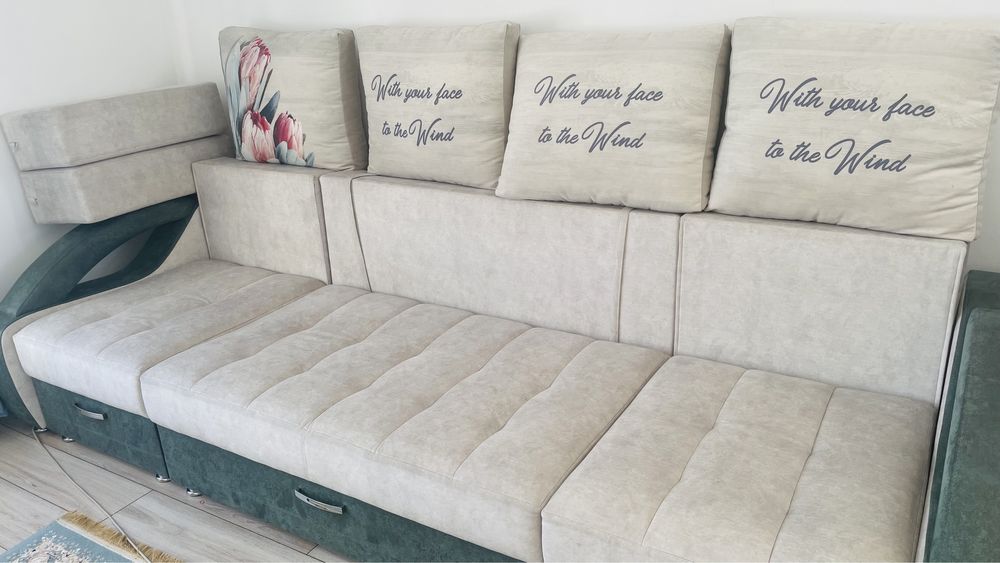 Диван 4 м, с фукиком