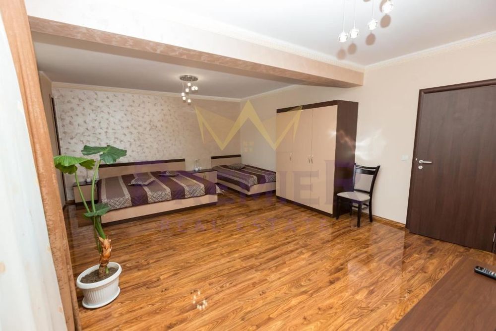 Продава се Хотел в Доспат - 780 кв.м за 641 €/кв.м - Снимка #8
