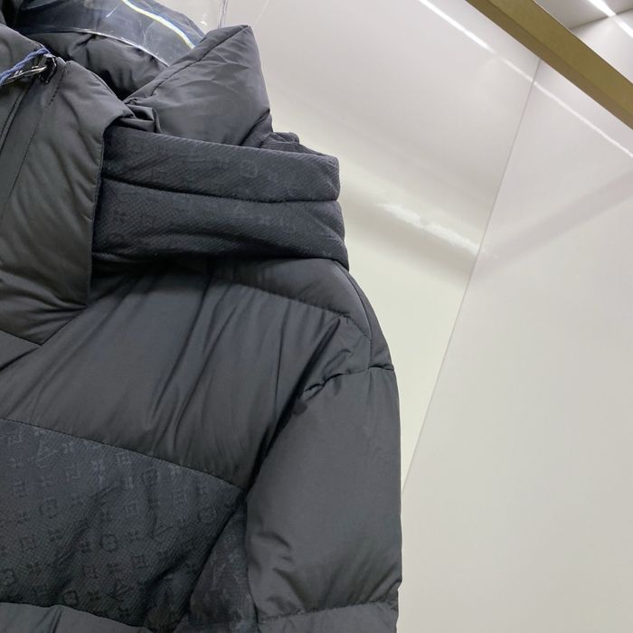 Geaca Louis Vuitton , calitate premium , pe comanda , noua, M