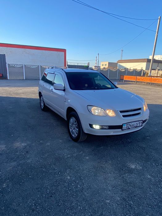 митсубис айртрек