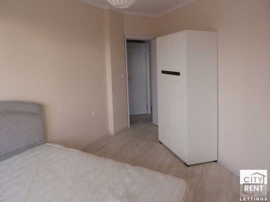 102810 Апартамент с две спални в близост до стадиона във В. Търново