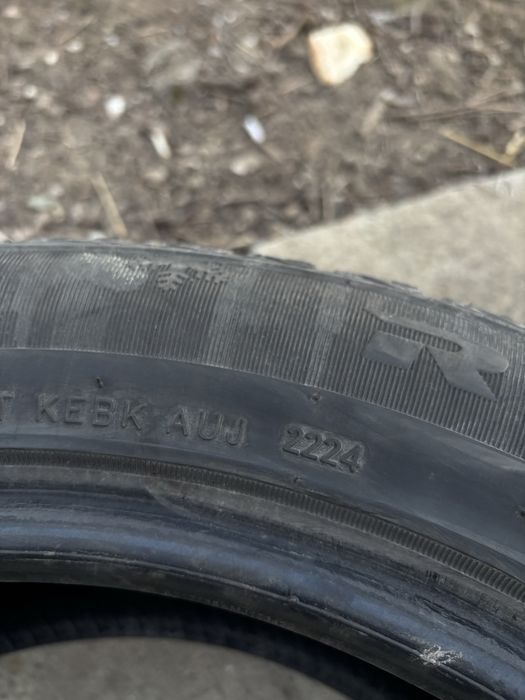 Гуми 215/55/R17