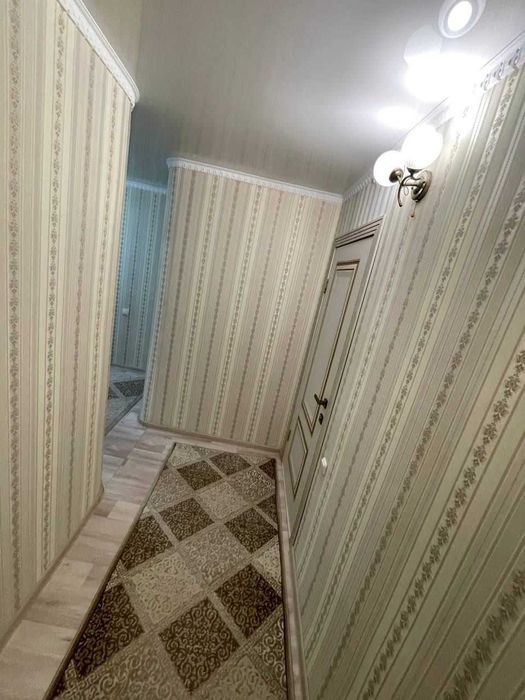 Продается 3 ком квартира район Революция