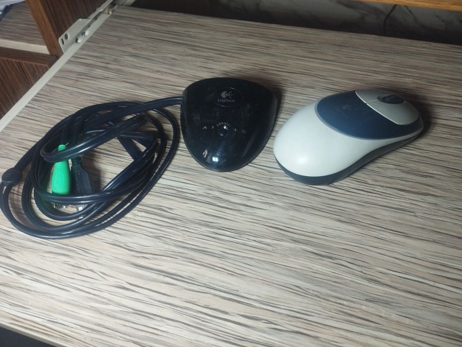 Мышка Logitech с адаптером