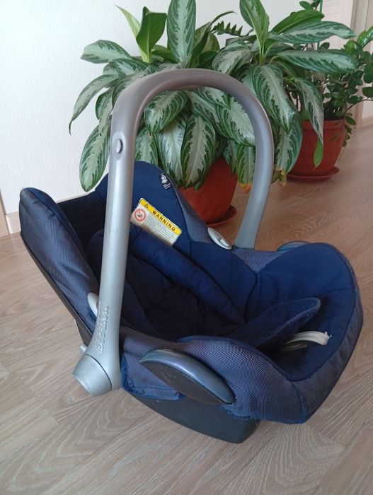 Продам авто люльку .