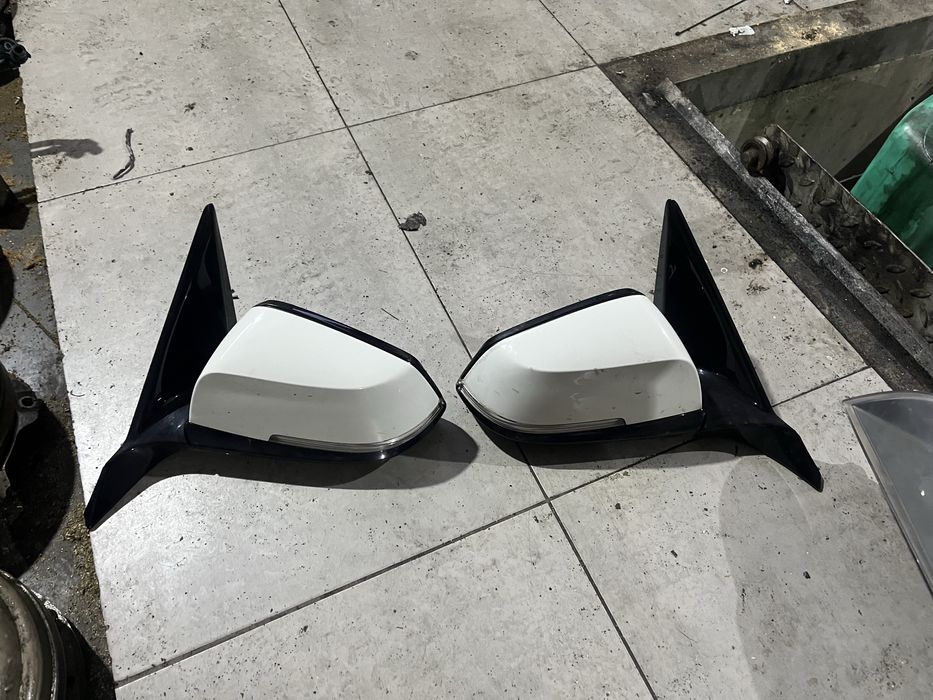 Огледало бмв 1 ф20 ( ogledalo bmw 1 f20 )