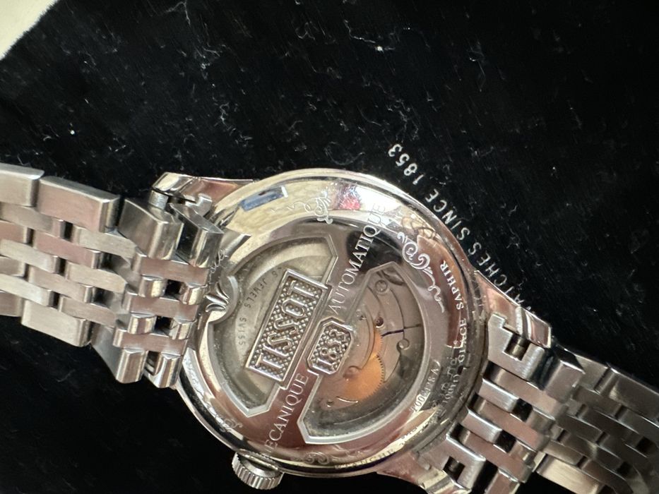 Продам Часы Tissot