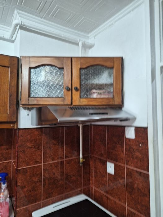 Mobila de bucatarie si alte articole