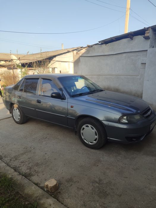 Срочно Нексиа 2. 1.6 Донс 2012 йил