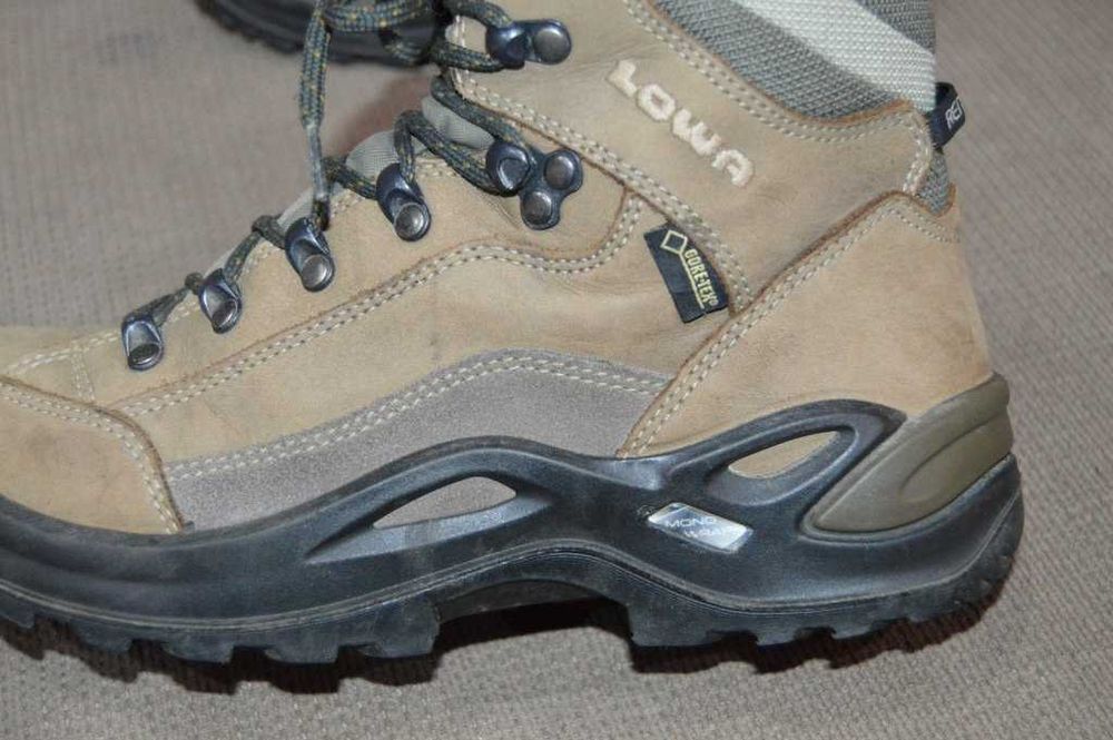 Ghete bocanci piele Lowa Renegade 38 Gore-tex Vibram