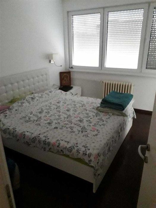 Дава се под наем Двустаен апартамент в Бургас, Възраждане - 57 кв.м за 204 € - Снимка #3