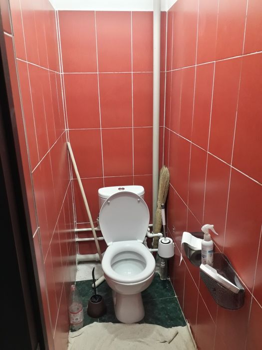 Асылбекова 88 / 1