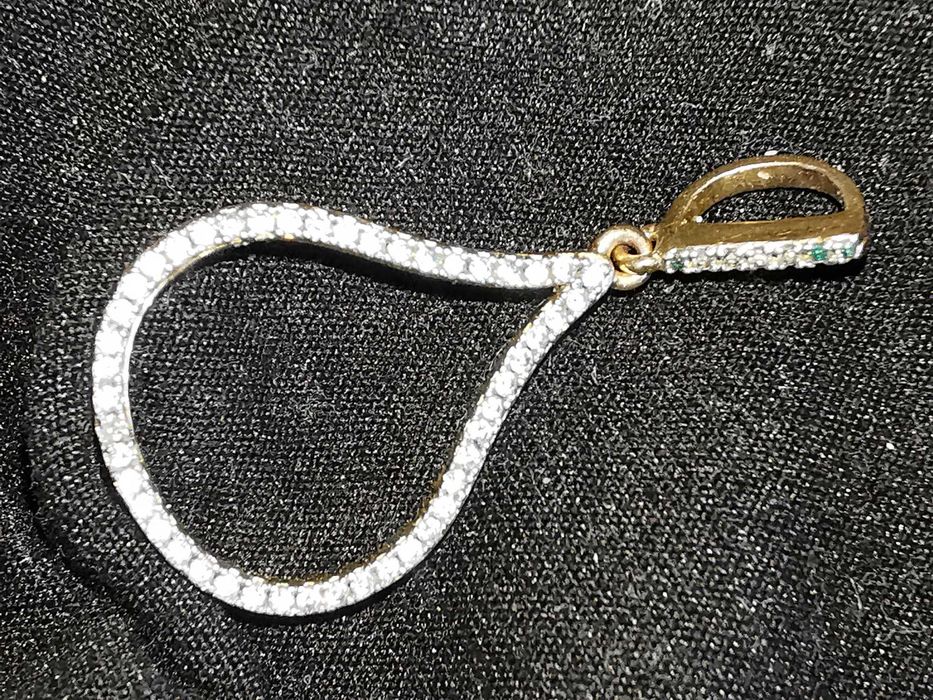 Medalion din aur de 9ct și cubic zirconia