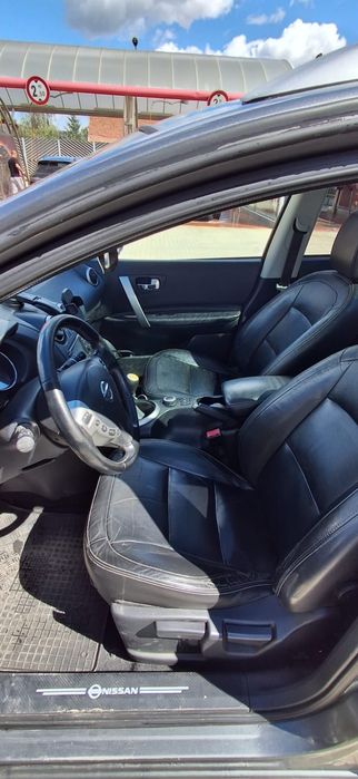Vând Nissan Qashqai+2 an 2012