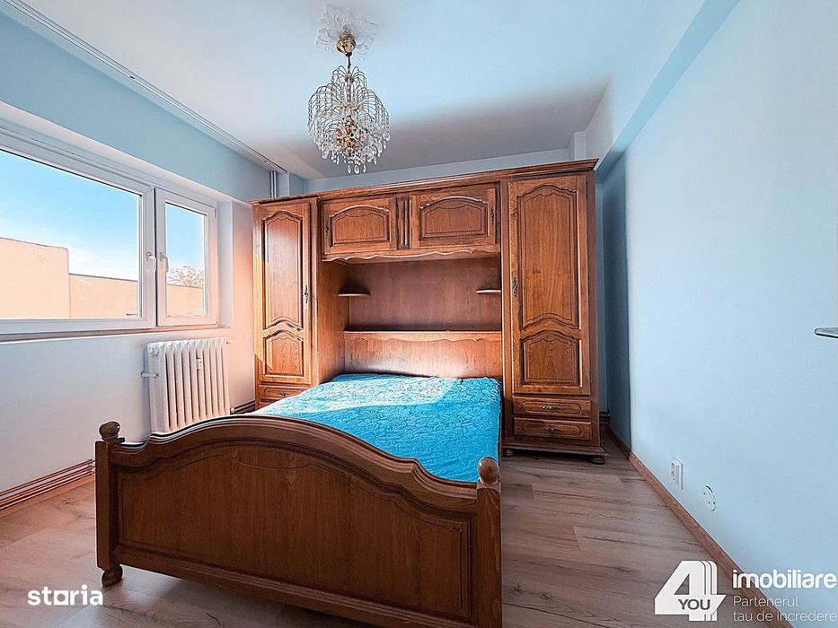 Apartament 2 camere Zona Boul Rosu , 70 mp, et. 2/4 cu termoteca