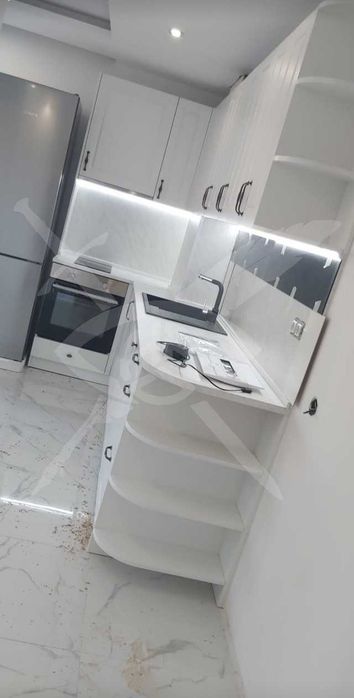 Дава се под наем Тристаен апартамент в Пловдив, Кършияка - 98 кв.м за 1224 € - Снимка #9