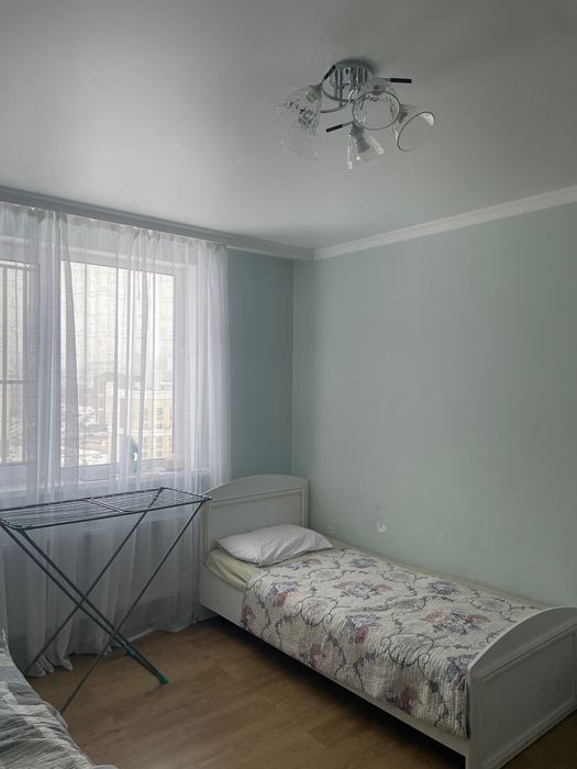 Люстра б/у 5 рожковая