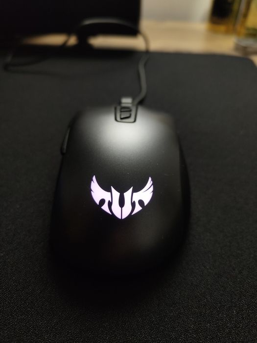 Срочно игровой компьютер, вместе с креслом и столом.