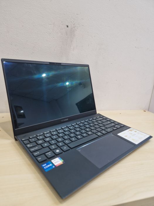 Asus Zenbook i5 Gen 11 256GB SSD 8GB Ram IRIS XE Garantie #49350