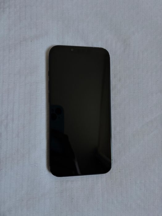 Айфон 13 128Gb акум 87%
