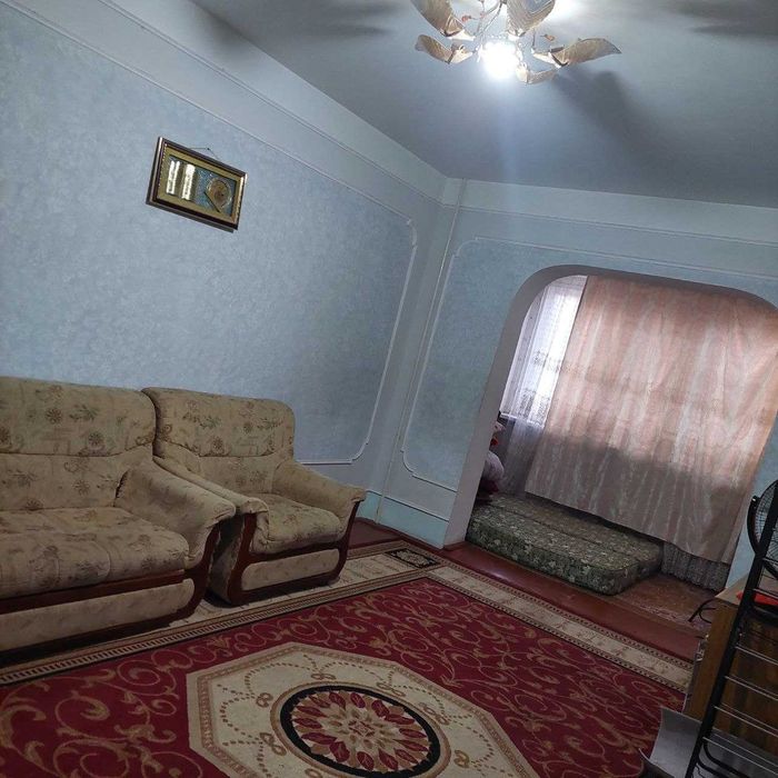 4 xonali dom sotiladi