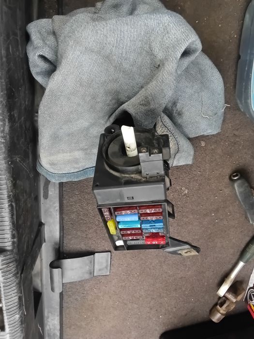 Мерседес задний стоп оригинал комплект договорная маховик мерседес мах