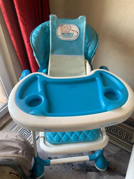 Детский стол, автокресло,