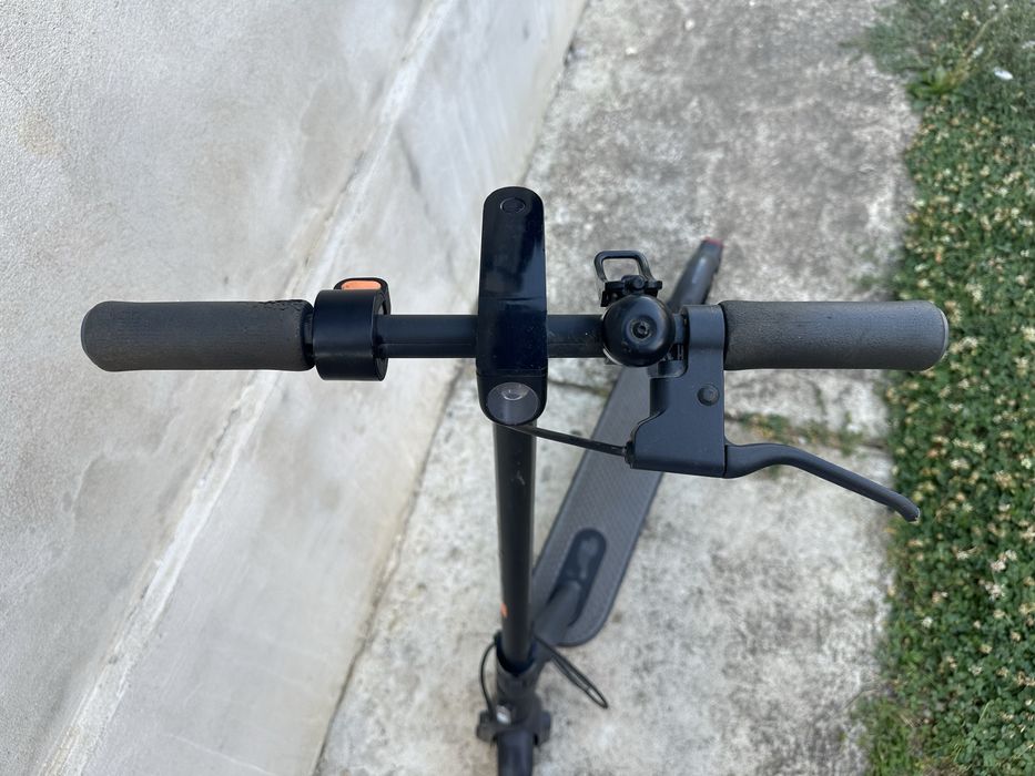 Trotineta electrica Xiaomi Mi Essential