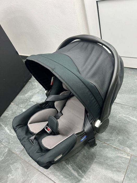 Scoica auto și balansoar bebelus
Vând Scoica auto Graco Buna ziua.
Vân