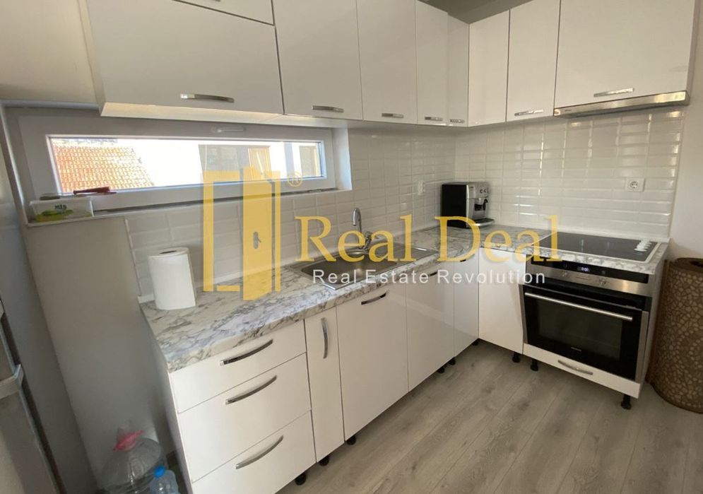 Дава се под наем Тристаен апартамент в Пловдив, Каменица 2 - 100 кв.м за 550 € - Снимка #1