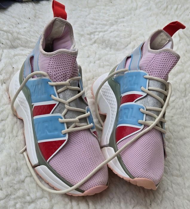 Karl Lagerfeld оригинални дамски сникърси 38 номер