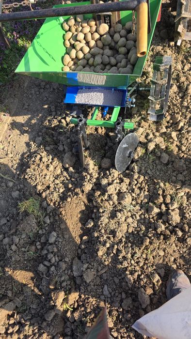 Сеялка за картоф