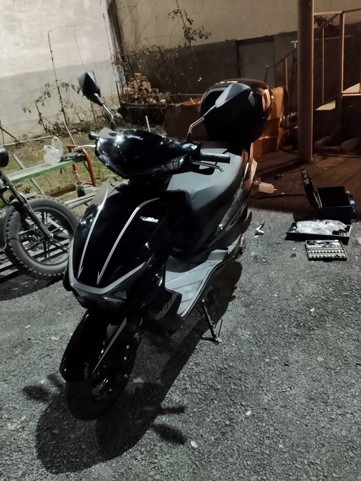 Скутер м12 обмен новый