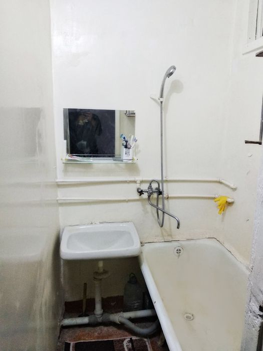 2 xonalik uy sotiladi