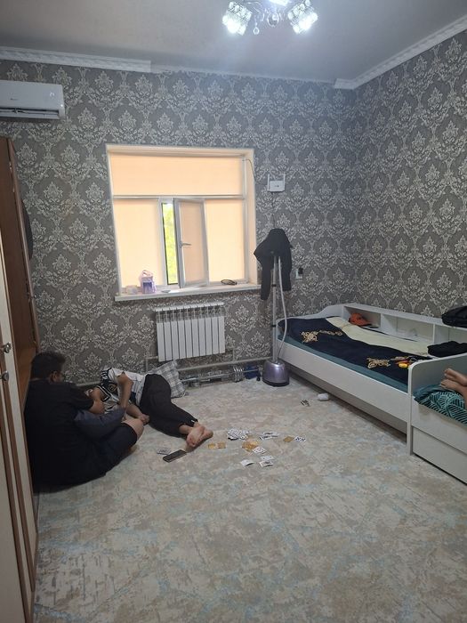 Продается 6-и комнатный,плановый дом