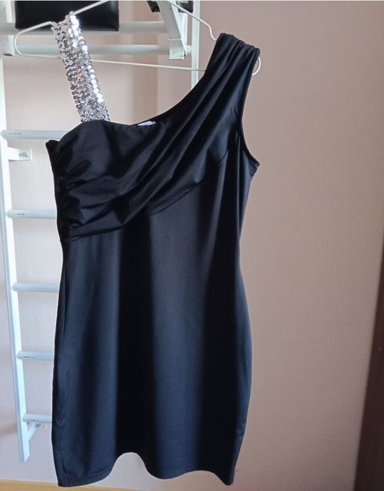 Разные платья 2000