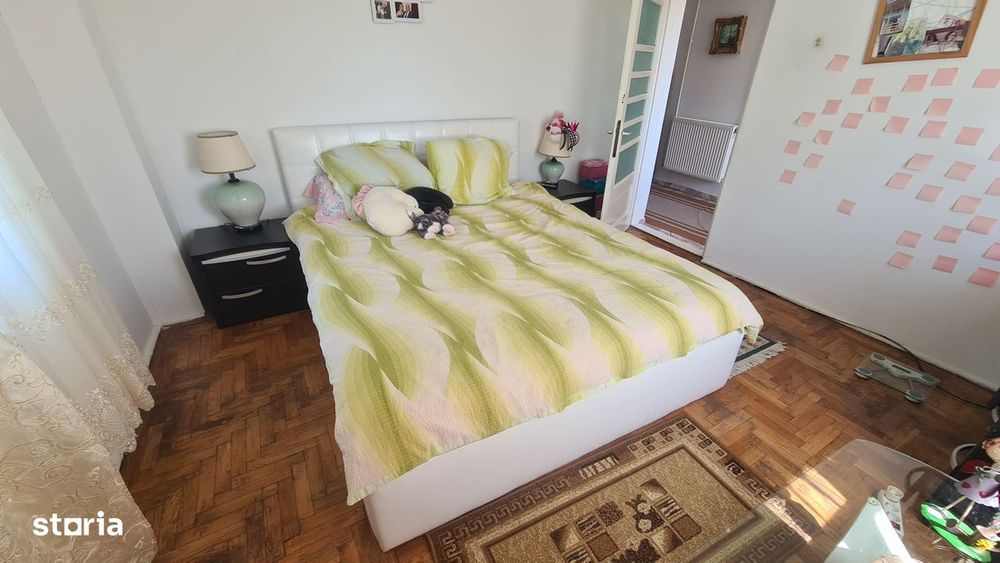 Casă de vânzare în comuna Brăduleț, județ Argeș.