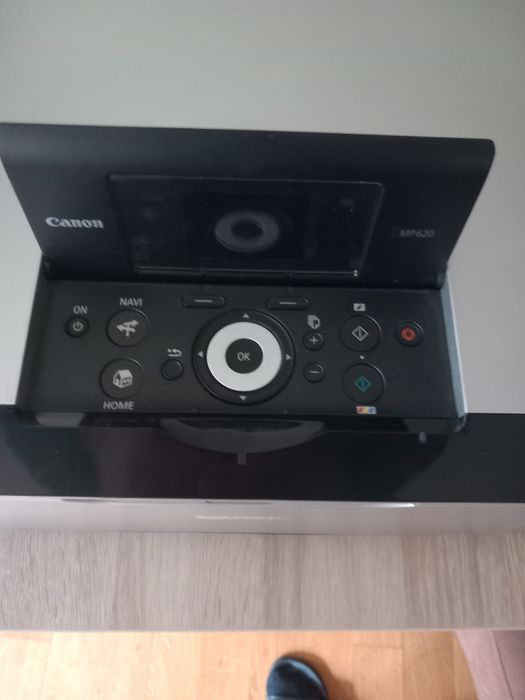 Продавам мултифункционално устройство  3в1 Саnon MP620