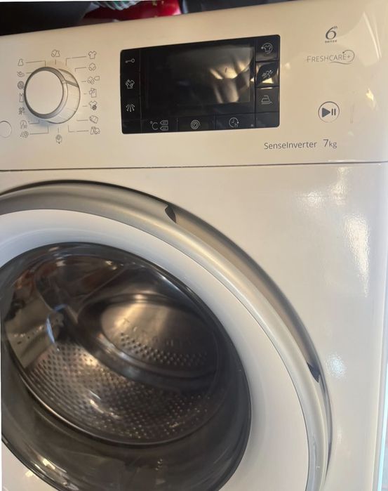 Mașină de spălat rufe Whirlpool