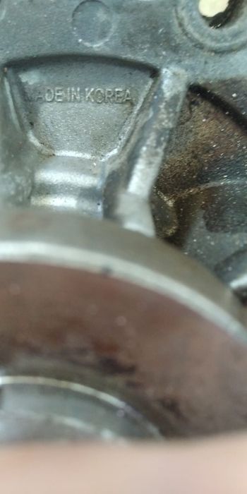 Продам термостат Шевроле Круз