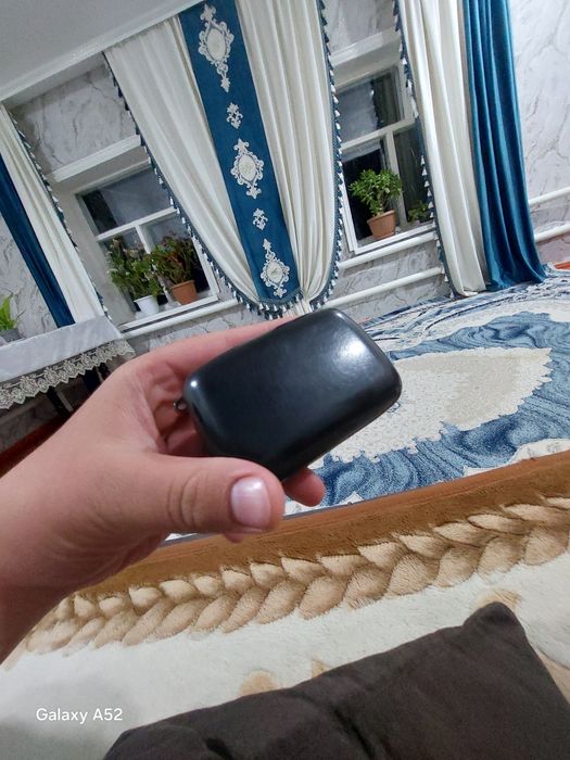 Продаю наушник рабочий