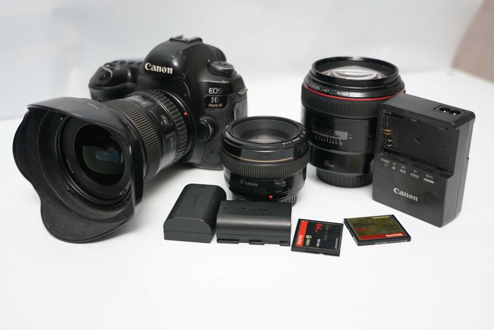 Canon EOS 5D Mark IV Professional Set