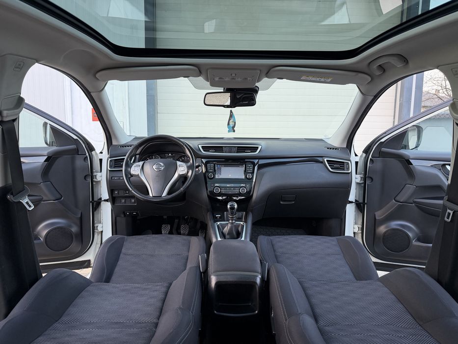 Nissan Qashqai Acenta / 1.6 dCi 130 CP / 2017 / 210.000 km / 12.600€