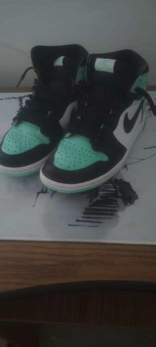 Jordan 1 High OG Green Glow
