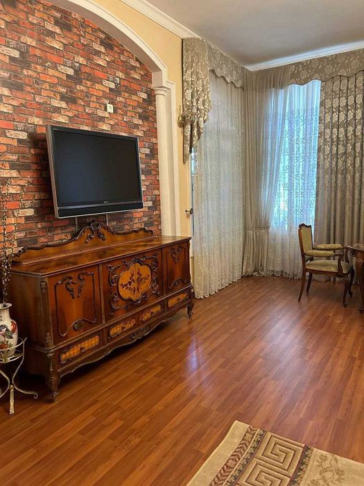 Дархан 4-сот 4-комн 2-этажа 240 м² ремонт мебель техника