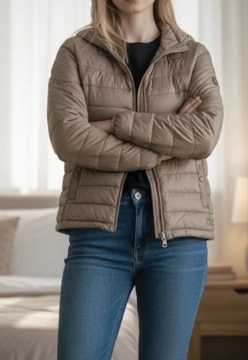 Geaca pull&bear , marimea s - noua cu eticheta