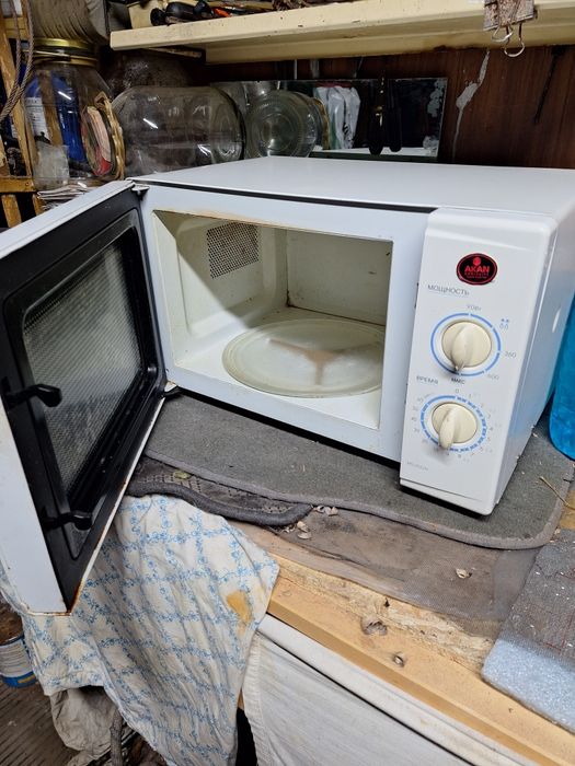 Микроволновая печь