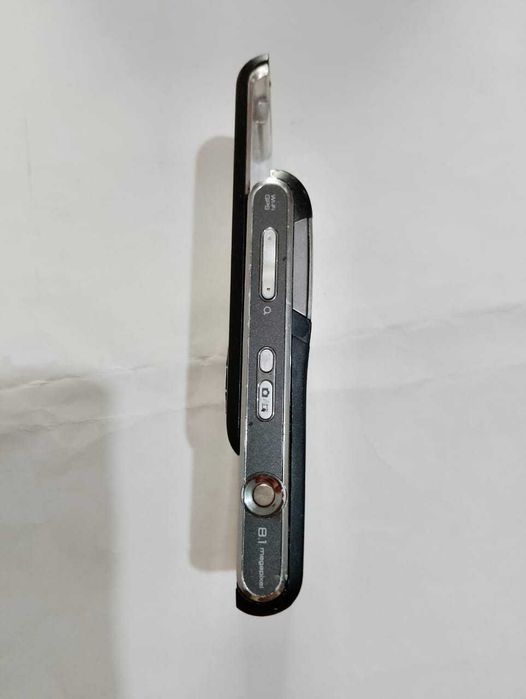 SonyEricsson C905, Телефон, Кнопочный, Ретро